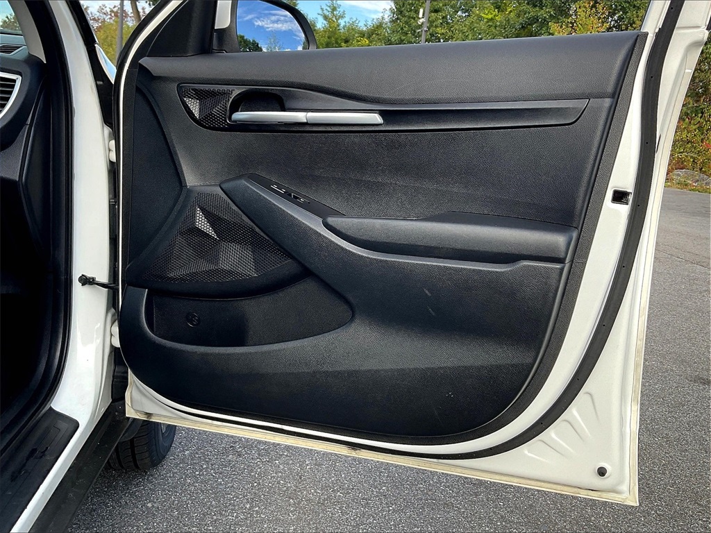 2023 Kia Seltos LX - Photo 11
