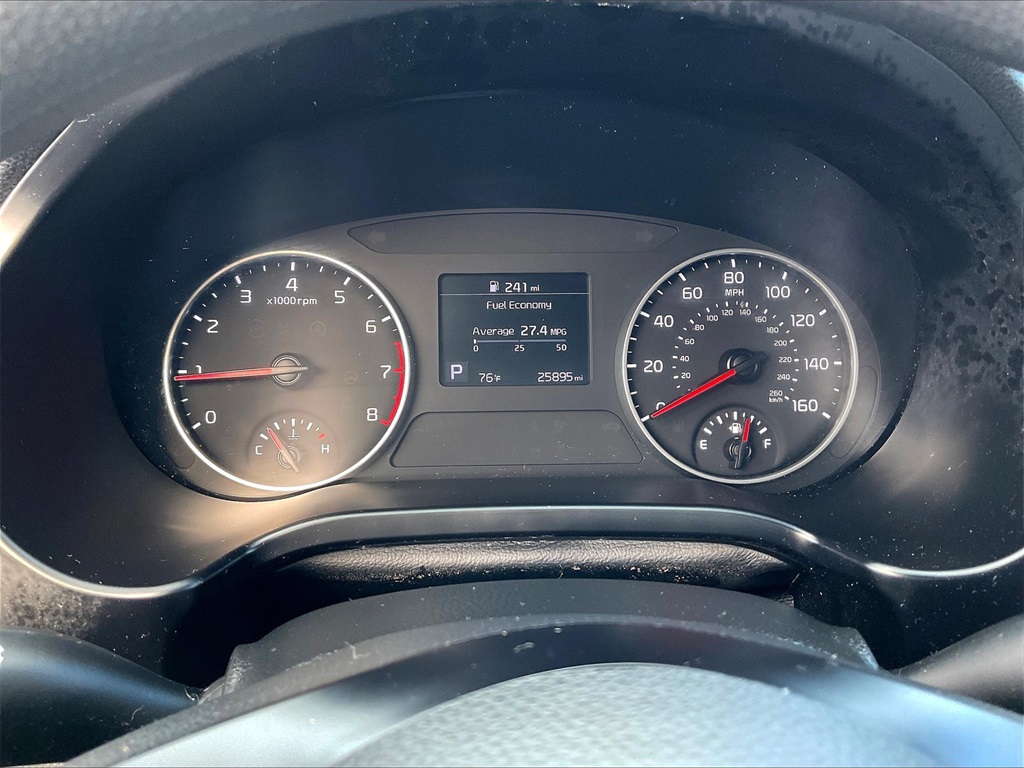 2023 Kia Seltos LX - Photo 23