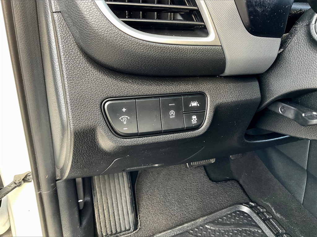 2023 Kia Seltos LX - Photo 25