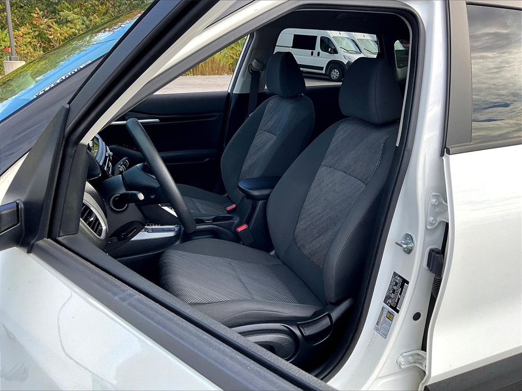 2023 Kia Seltos LX - Photo 9