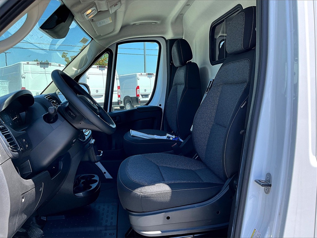 2025 Ram ProMaster 2500 High Roof - Photo 11