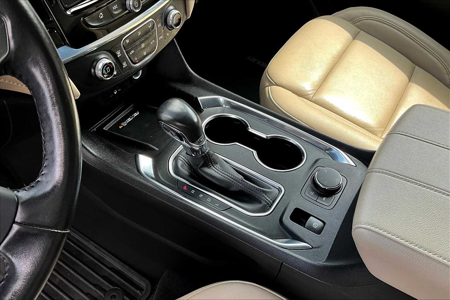 2022 Chevrolet Traverse LT Leather - Photo 20