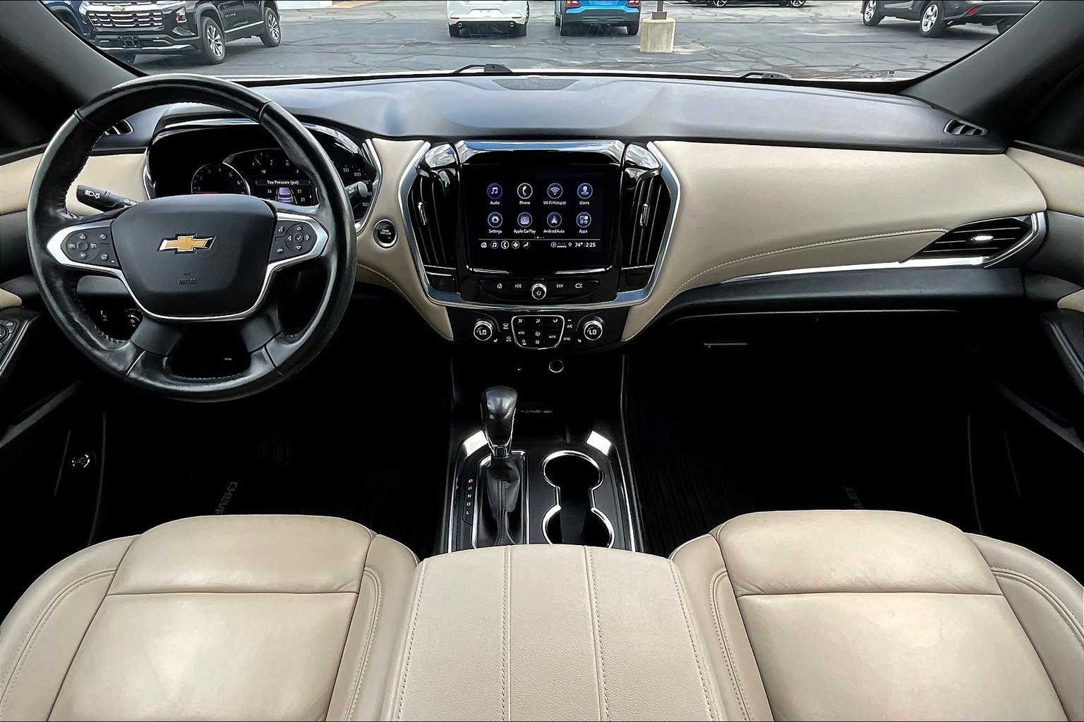 2022 Chevrolet Traverse LT Leather - Photo 21