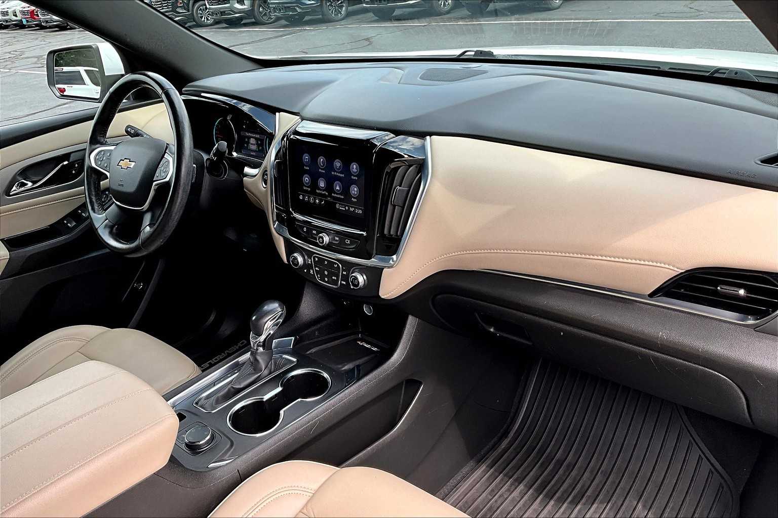2022 Chevrolet Traverse LT Leather - Photo 22