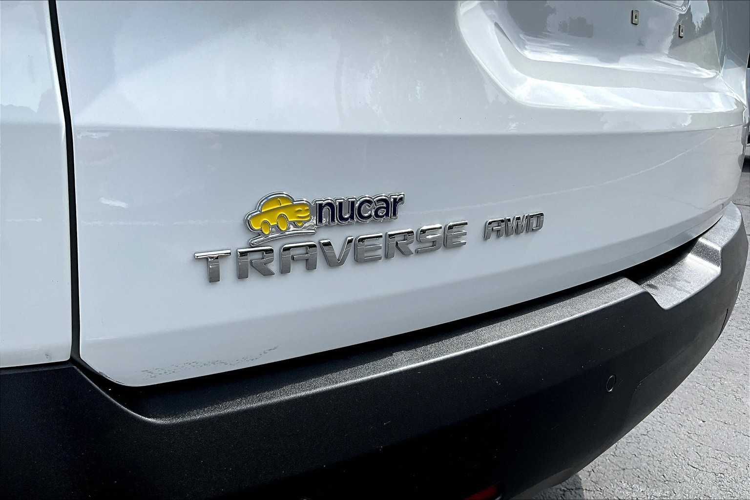 2022 Chevrolet Traverse LT Leather - Photo 30