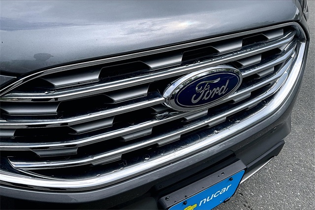 2022 Ford Edge Titanium - Photo 29