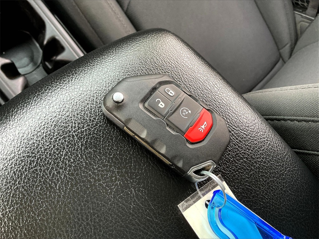 2021 Jeep Gladiator Willys - Photo 27