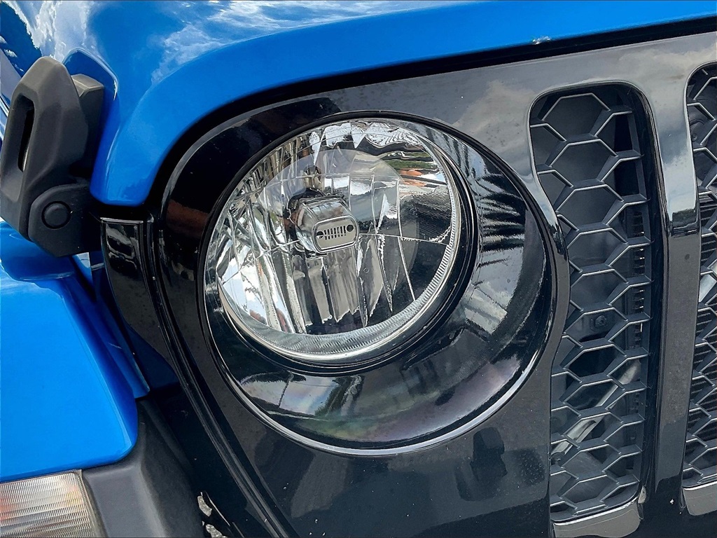 2021 Jeep Gladiator Willys - Photo 29