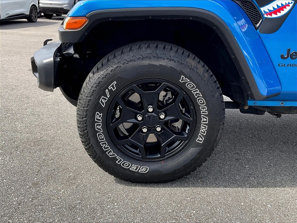 2021 Jeep Gladiator Willys - Photo 7