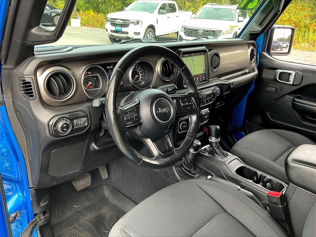 2021 Jeep Gladiator Willys - Photo 8