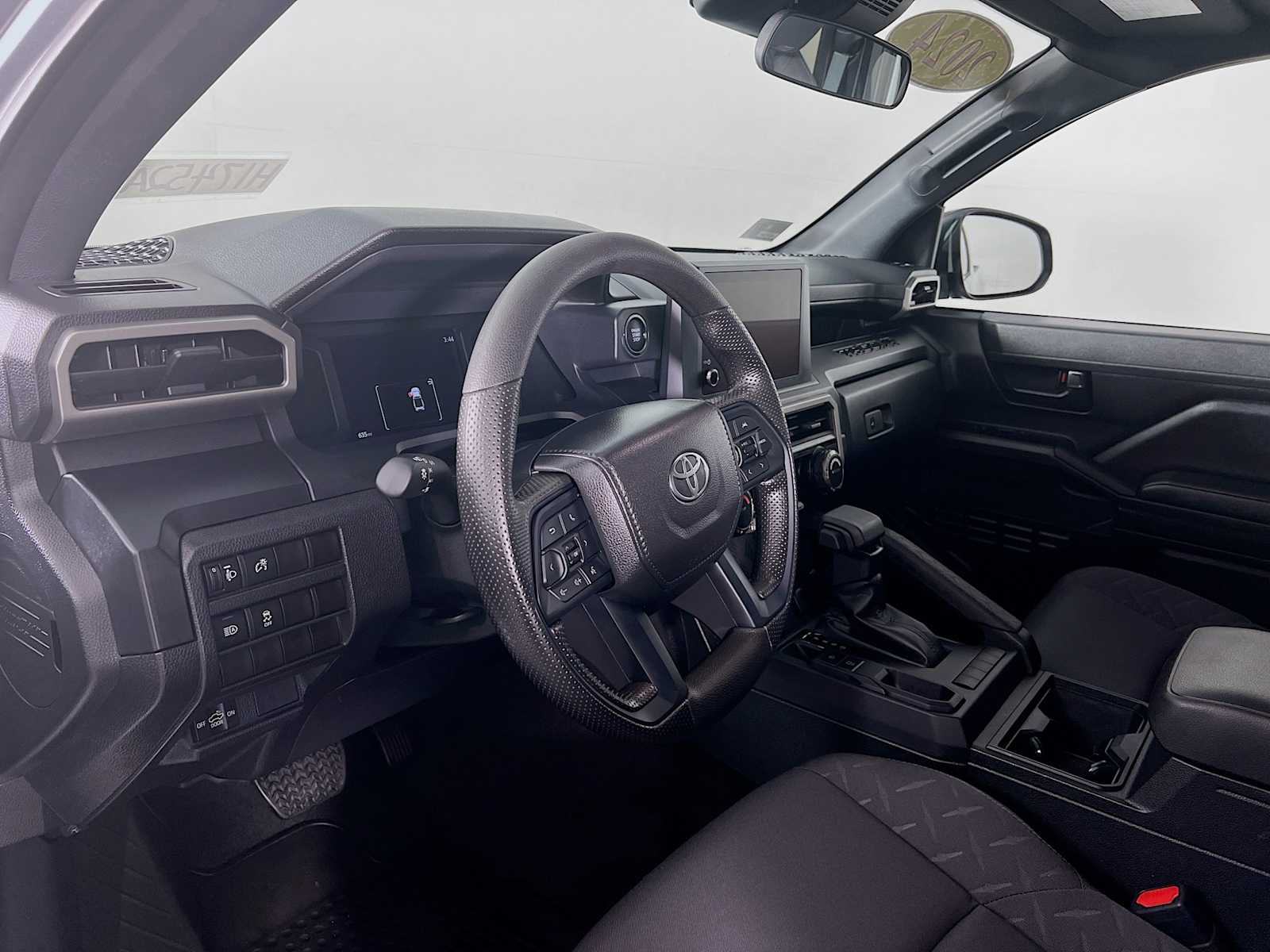 2024 Toyota Tacoma SR - Photo 9