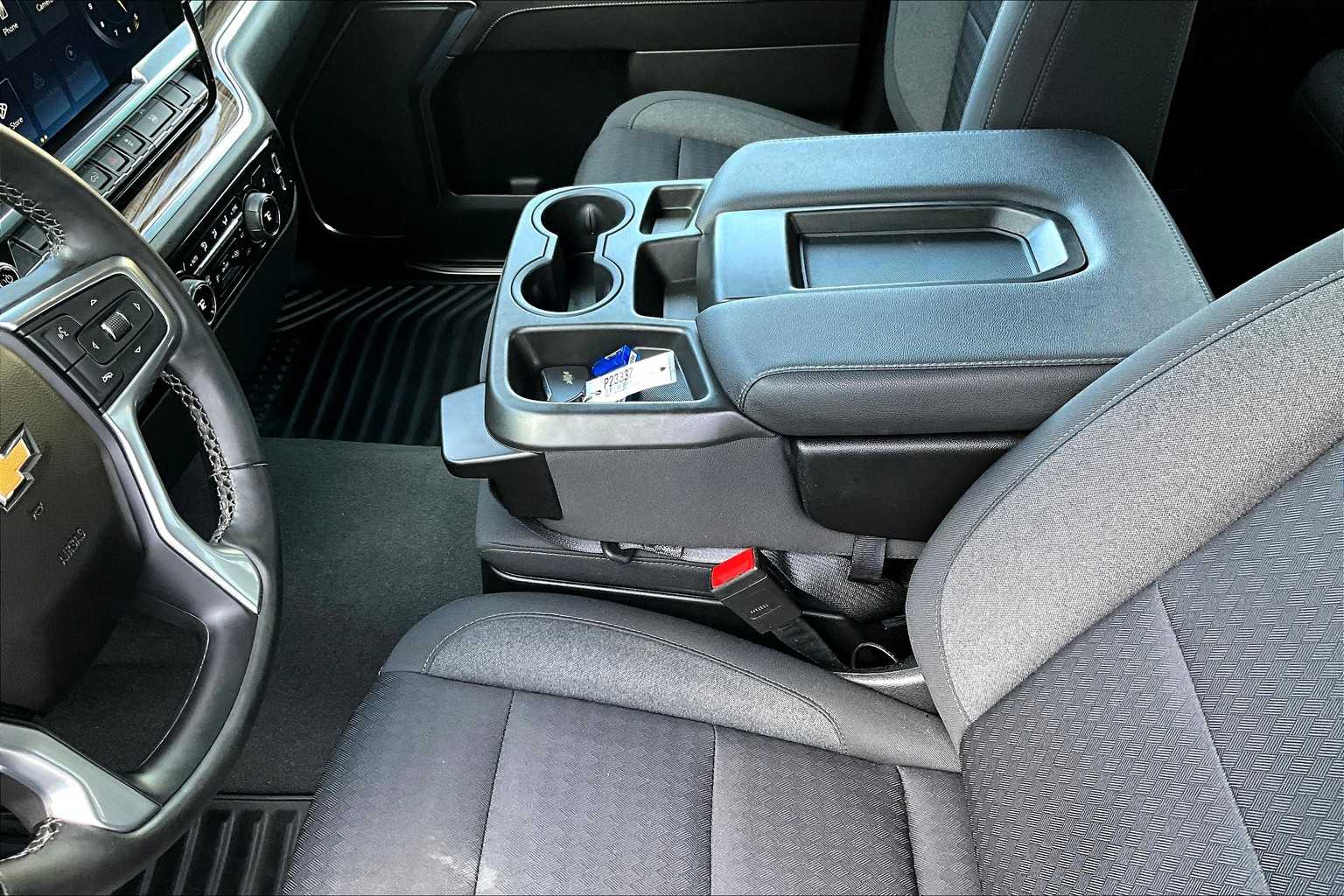 2023 Chevrolet Silverado 1500 LT - Photo 20