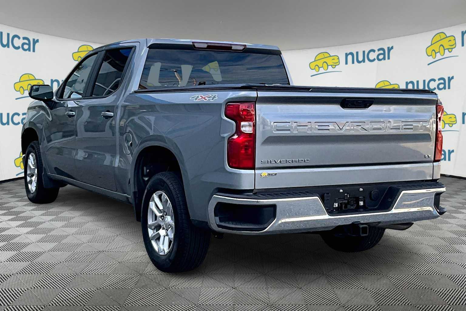 2023 Chevrolet Silverado 1500 LT - Photo 4
