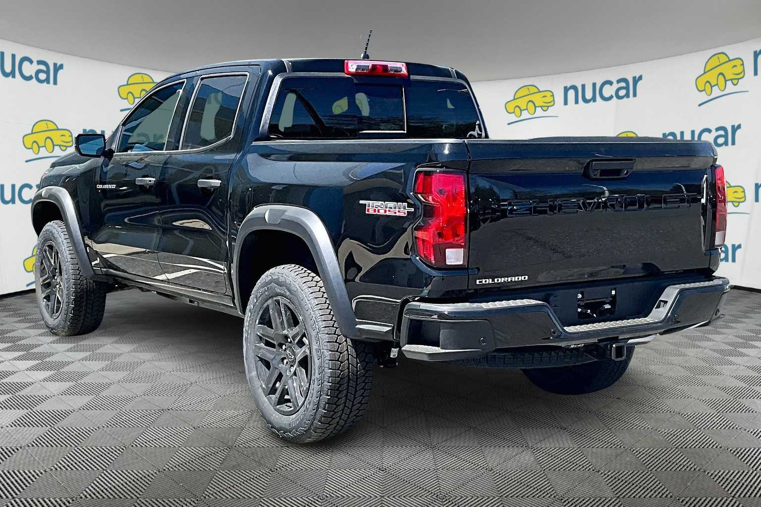 2025 Chevrolet Colorado 4WD Trail Boss - Photo 5
