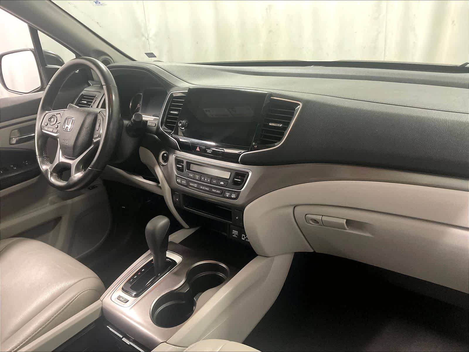 2020 Honda Pilot EX-L - Photo 14