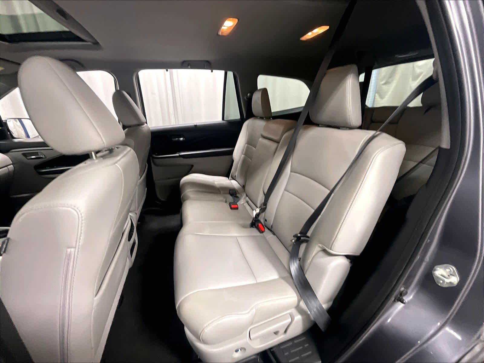 2020 Honda Pilot EX-L - Photo 15