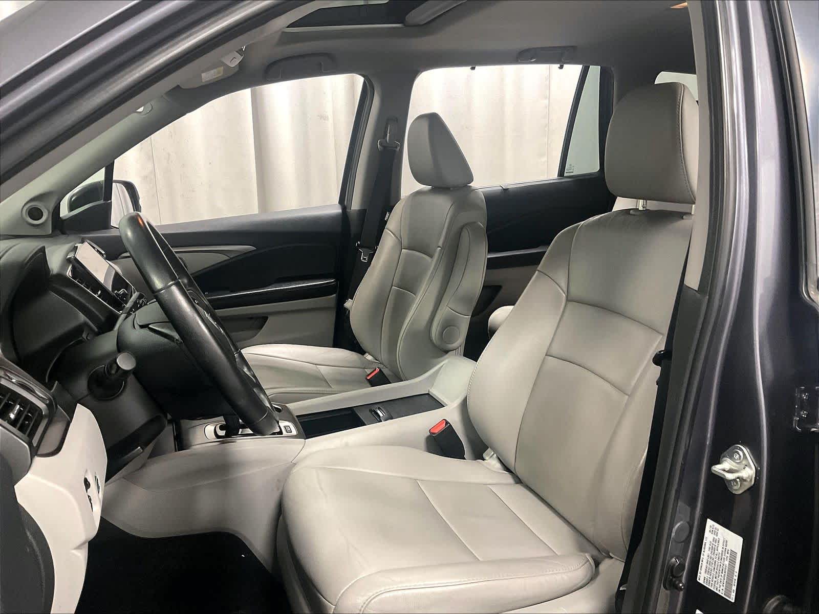 2020 Honda Pilot EX-L - Photo 10