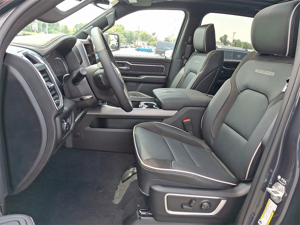 2026 Ram 1500 Laramie - Photo 9