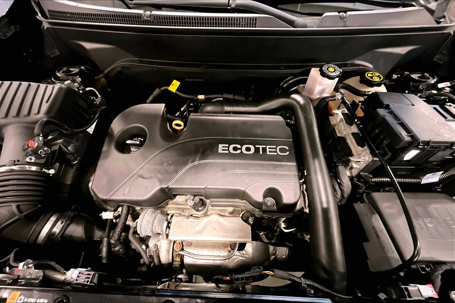2020 Chevrolet Equinox LS - Photo 31