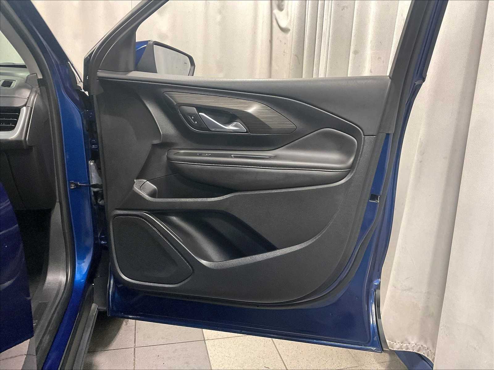 2022 GMC Terrain SLE - Photo 12