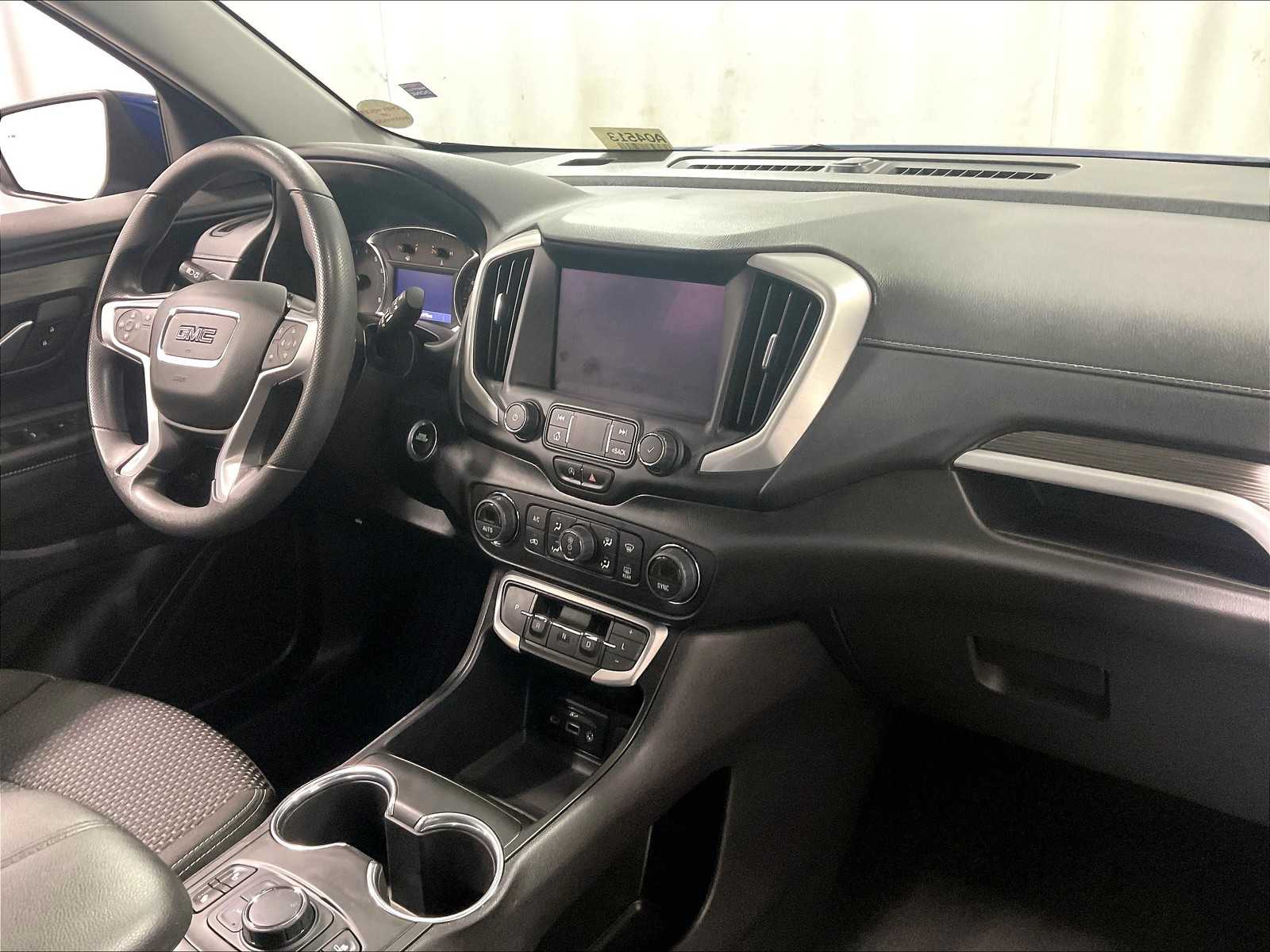 2022 GMC Terrain SLE - Photo 14