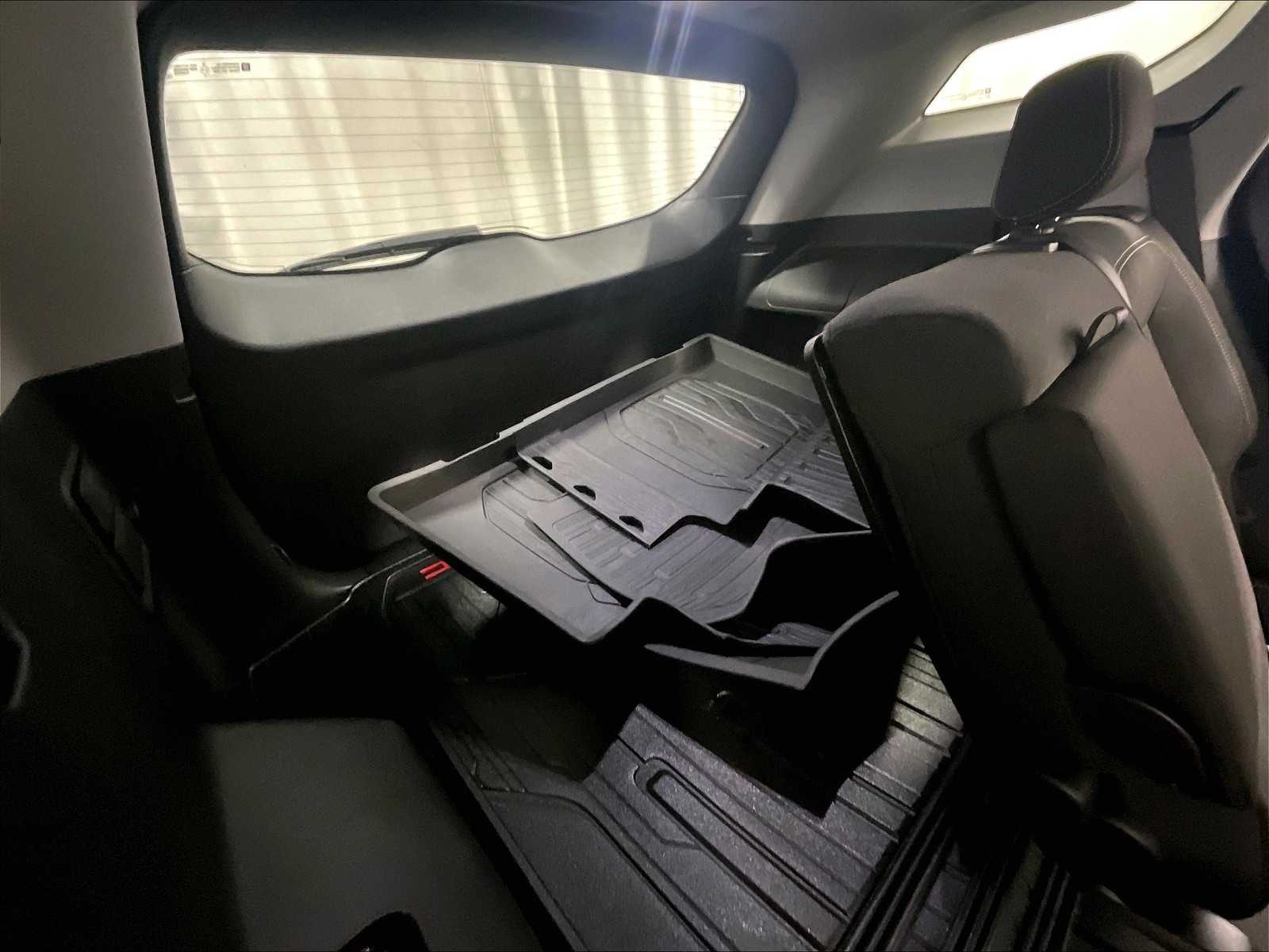 2022 GMC Terrain SLE - Photo 17
