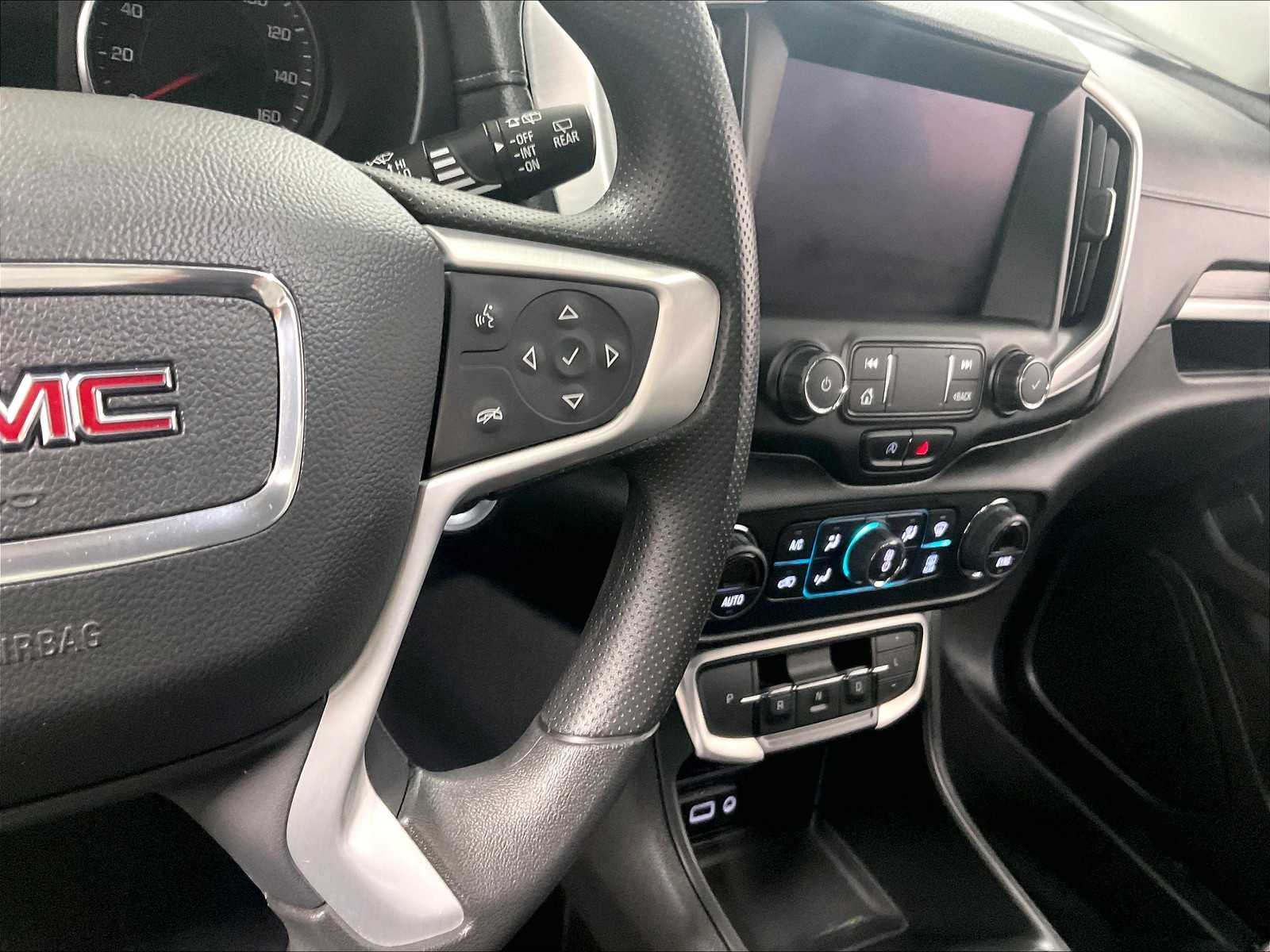 2022 GMC Terrain SLE - Photo 24