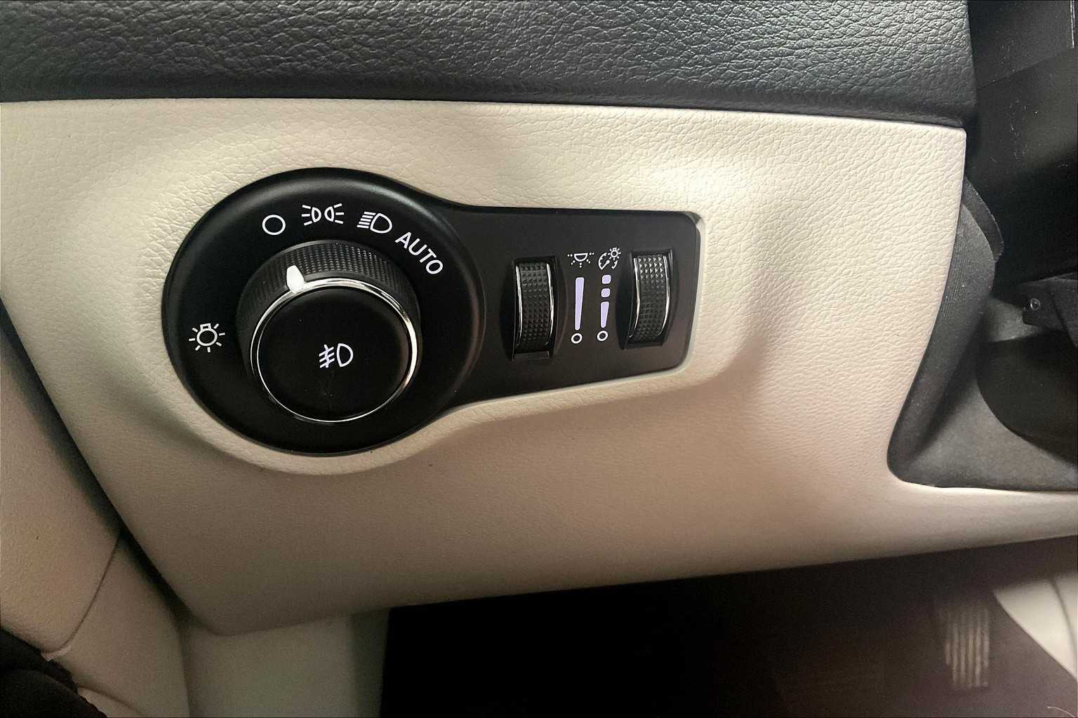 2020 Jeep Compass Limited - Photo 26