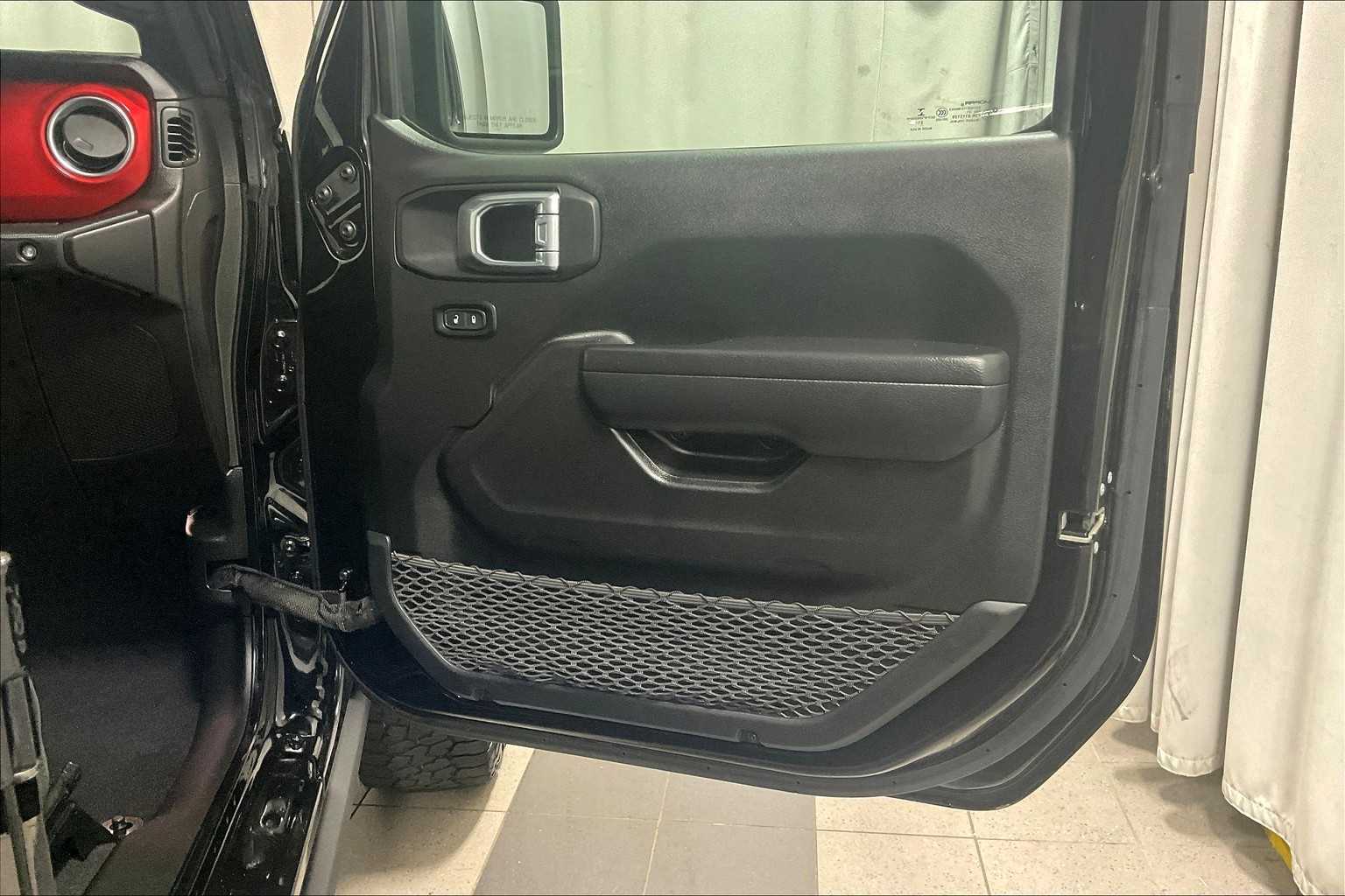 2022 Jeep Gladiator Rubicon - Photo 12
