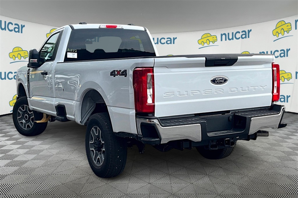 2025 Ford F-350SD XL - Photo 4