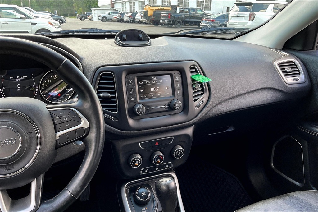 2018 Jeep Compass Latitude - Photo 18