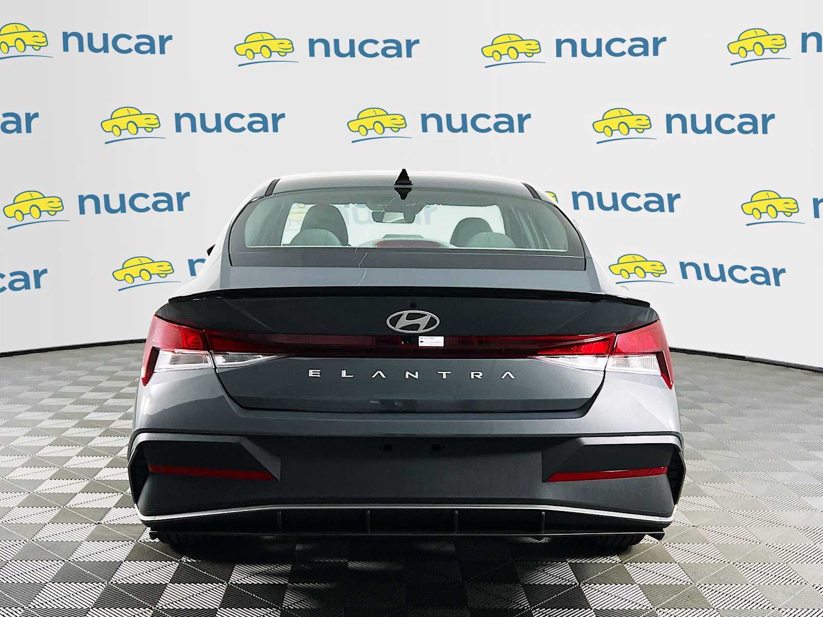 2025 Hyundai Elantra SEL Sport - Photo 5