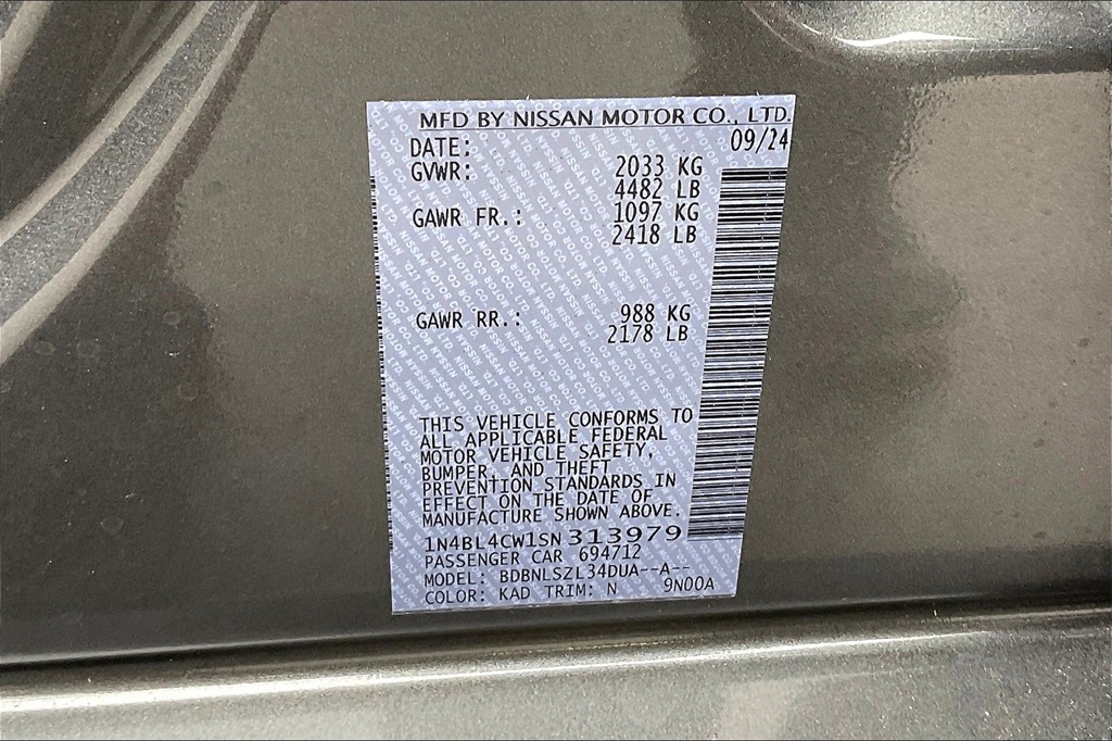 2025 Nissan Altima 2.5 SR - Photo 16
