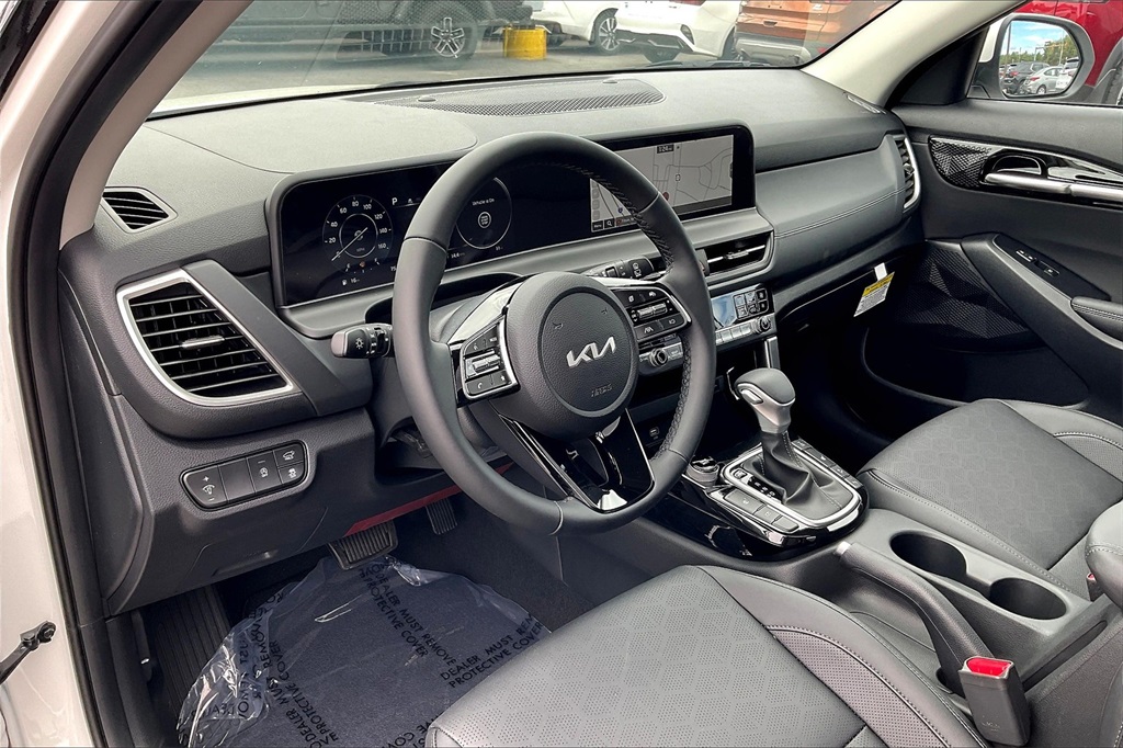 2026 Kia Seltos EX - Photo 9