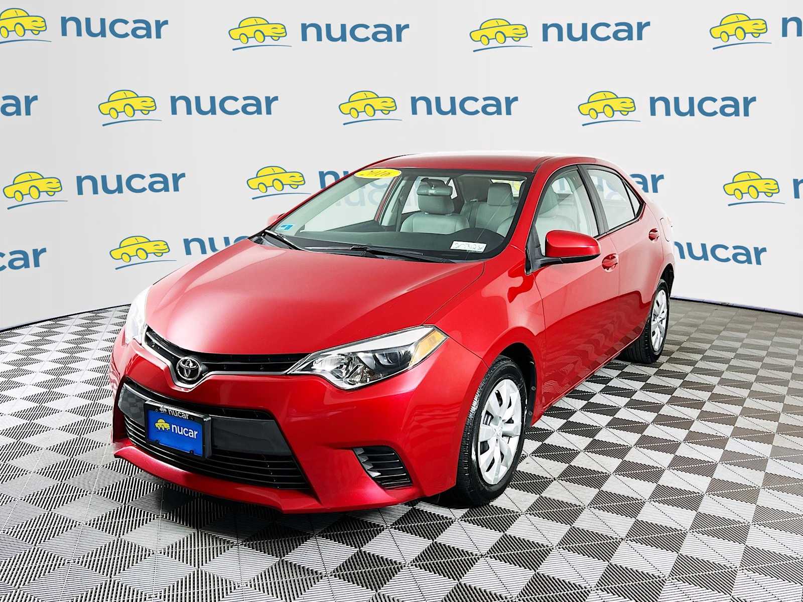 2016 Toyota Corolla LE - Photo 3