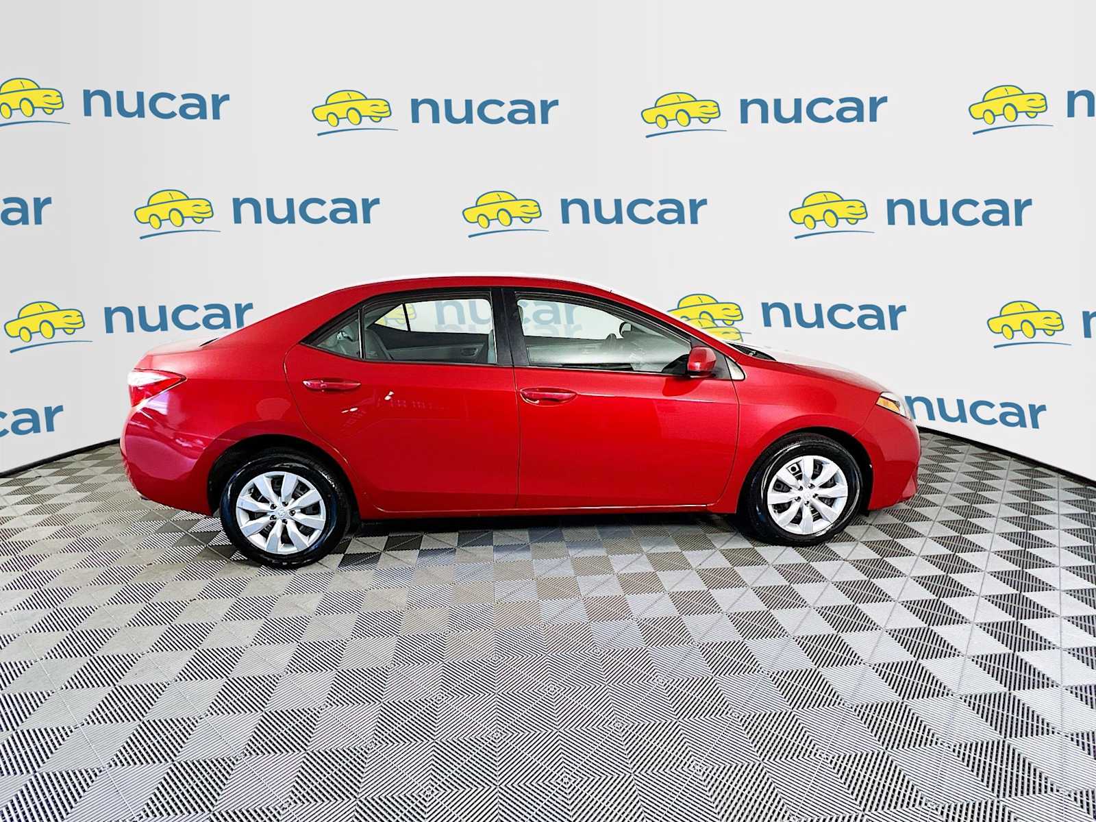 2016 Toyota Corolla LE - Photo 8
