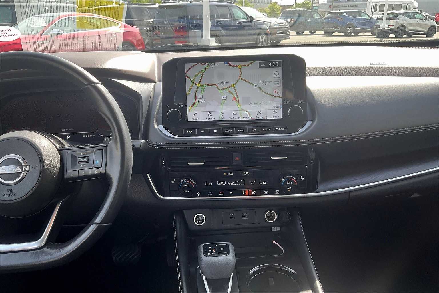 2022 Nissan Rogue Platinum - Photo 18