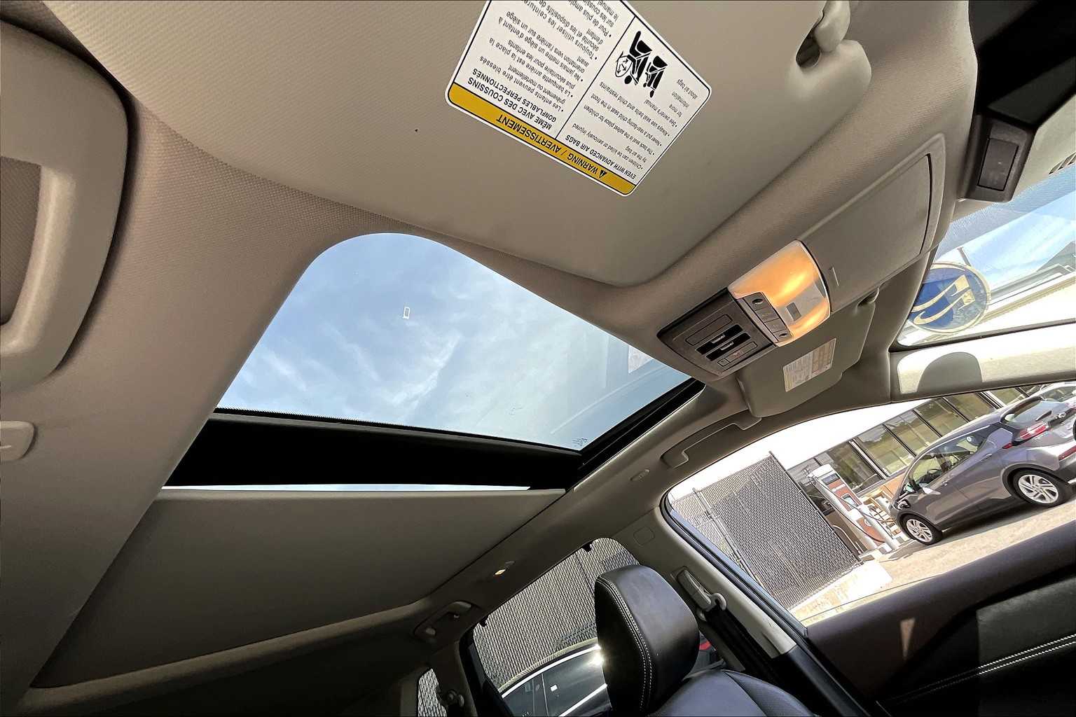 2022 Nissan Rogue Platinum - Photo 22