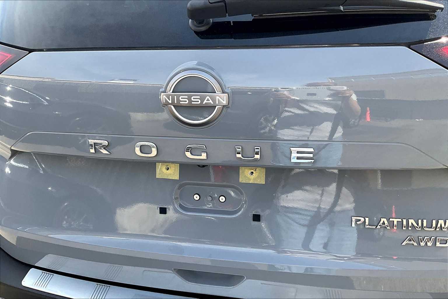2022 Nissan Rogue Platinum - Photo 29