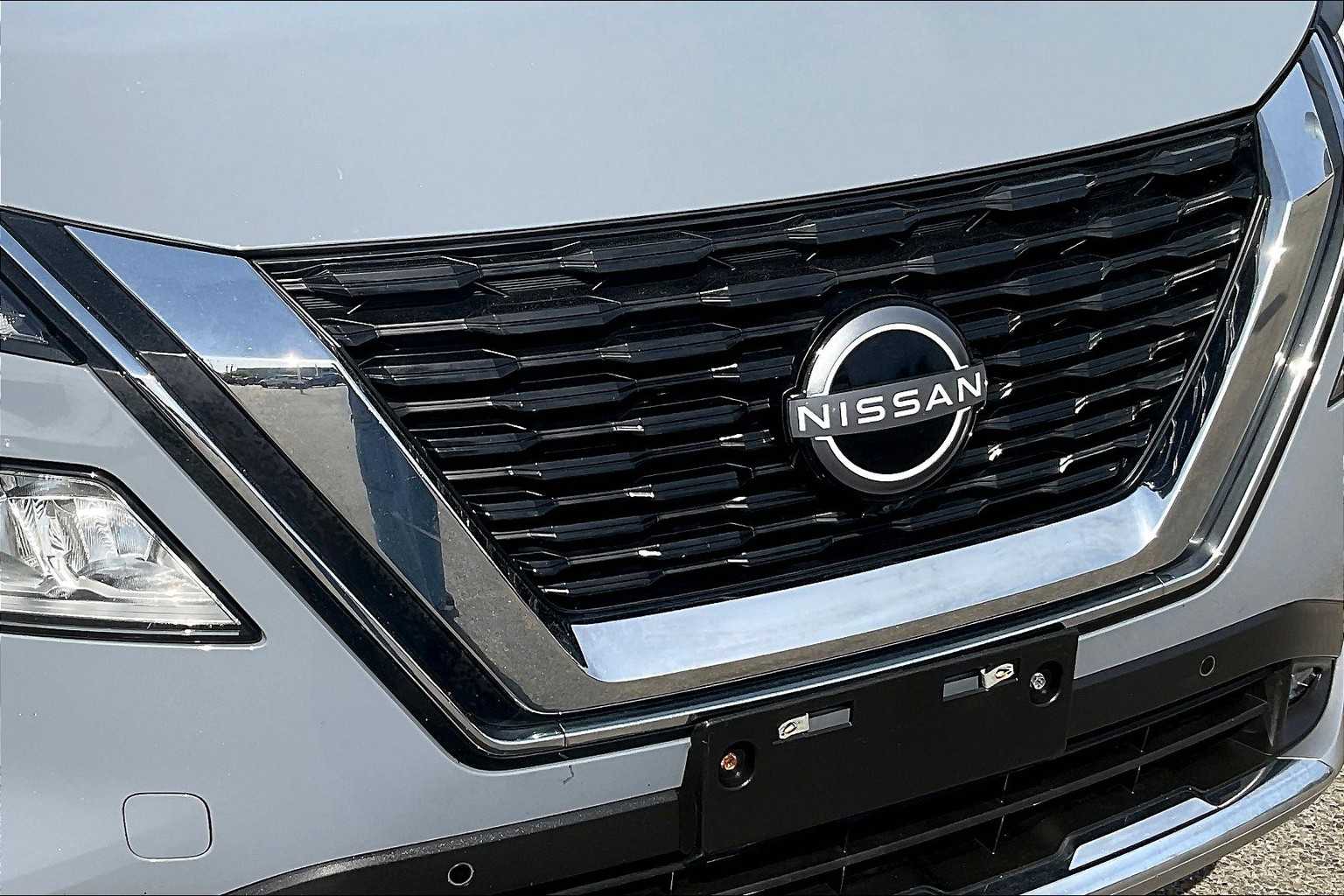 2022 Nissan Rogue Platinum - Photo 32