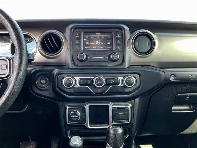 2018 Jeep Wrangler Unlimited Sport - Photo 17