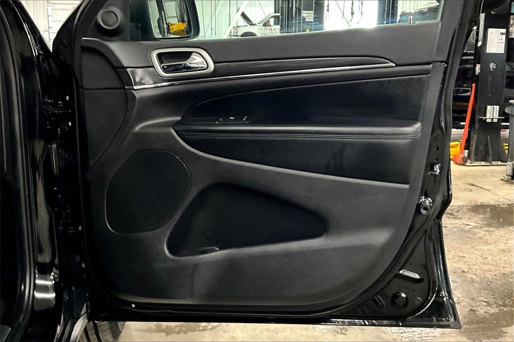 2021 Jeep Grand Cherokee Limited - Photo 12
