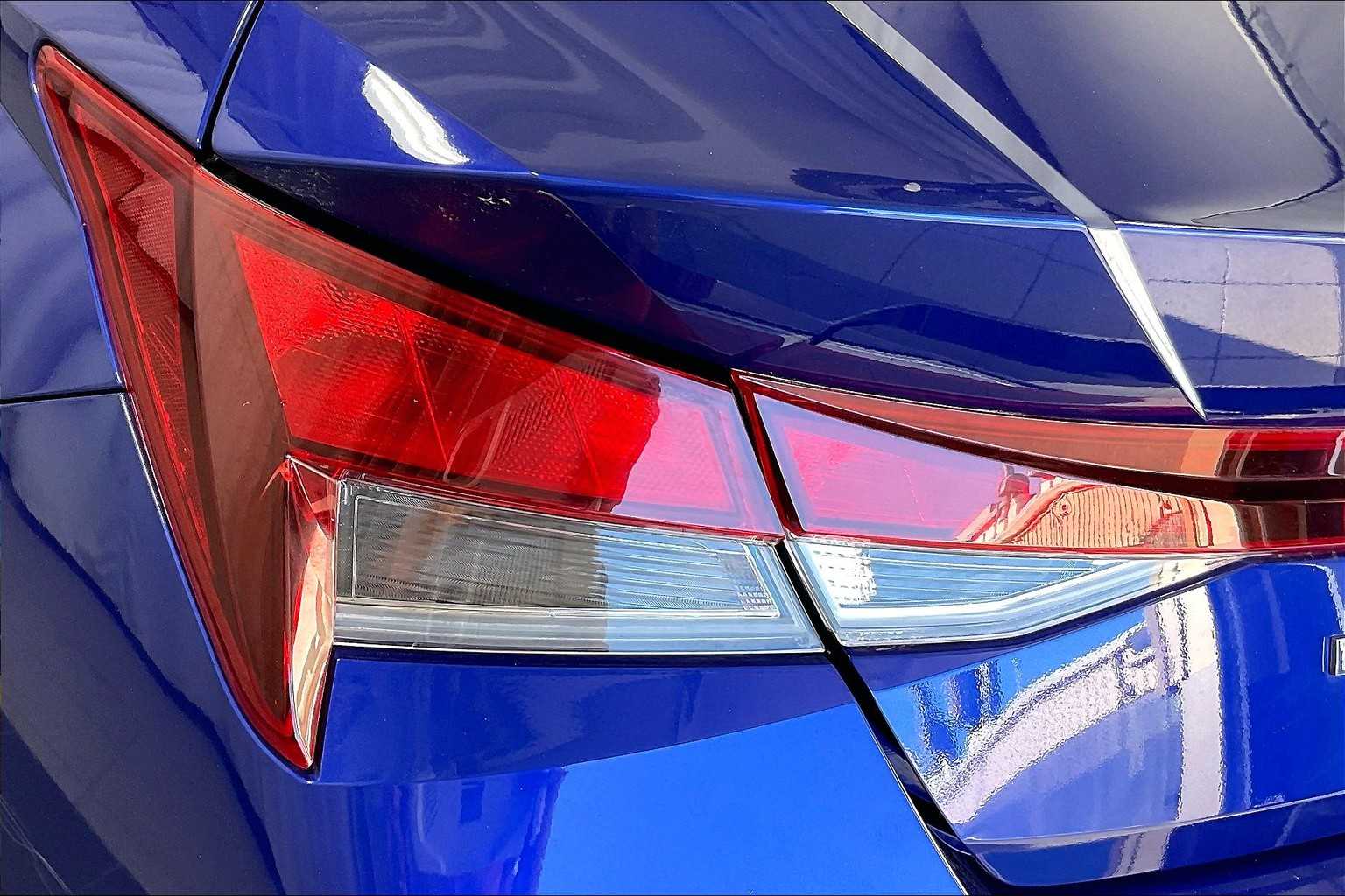 2022 Hyundai Elantra SEL - Photo 33