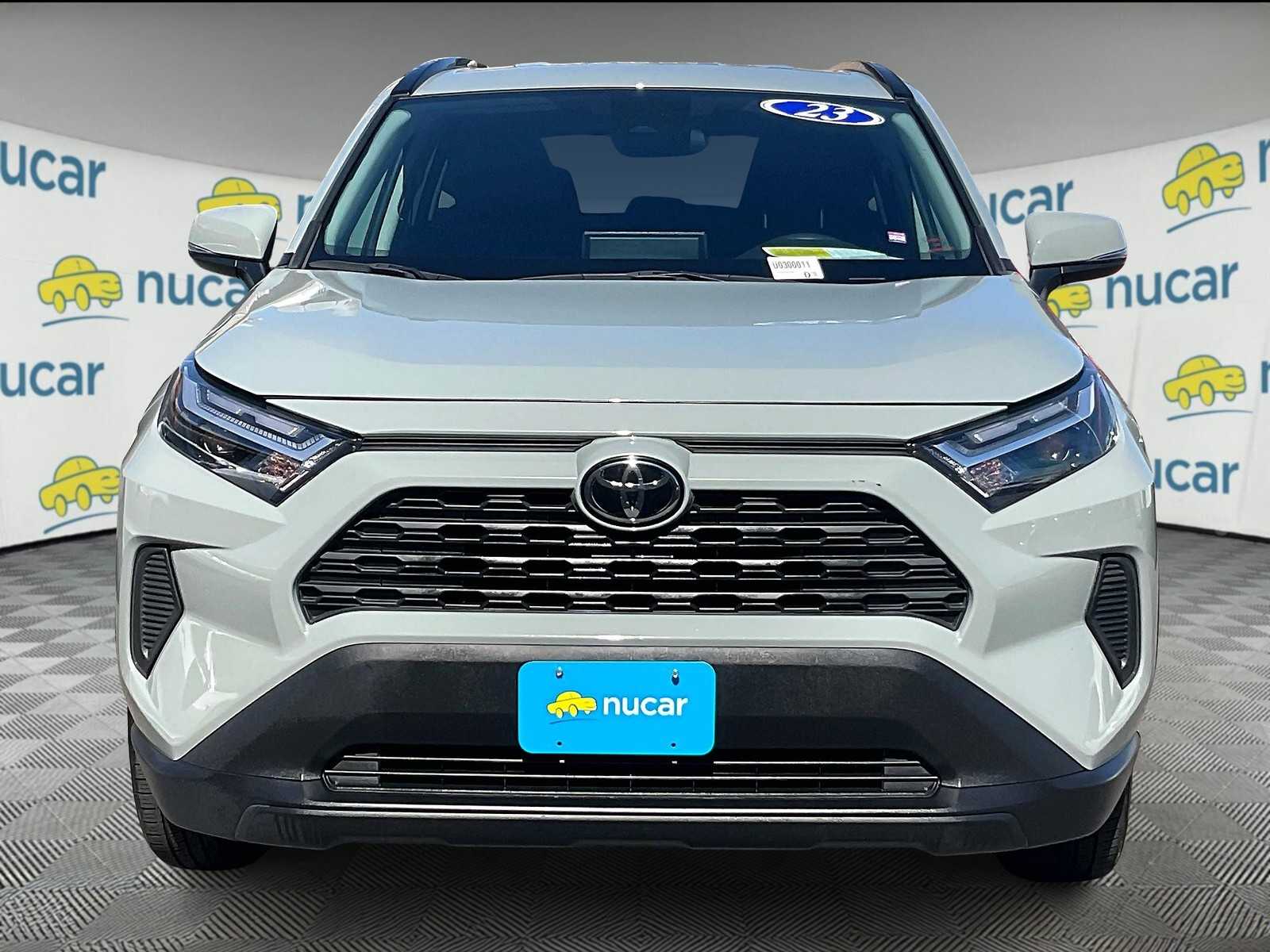 2023 Toyota RAV4 XLE - Photo 2