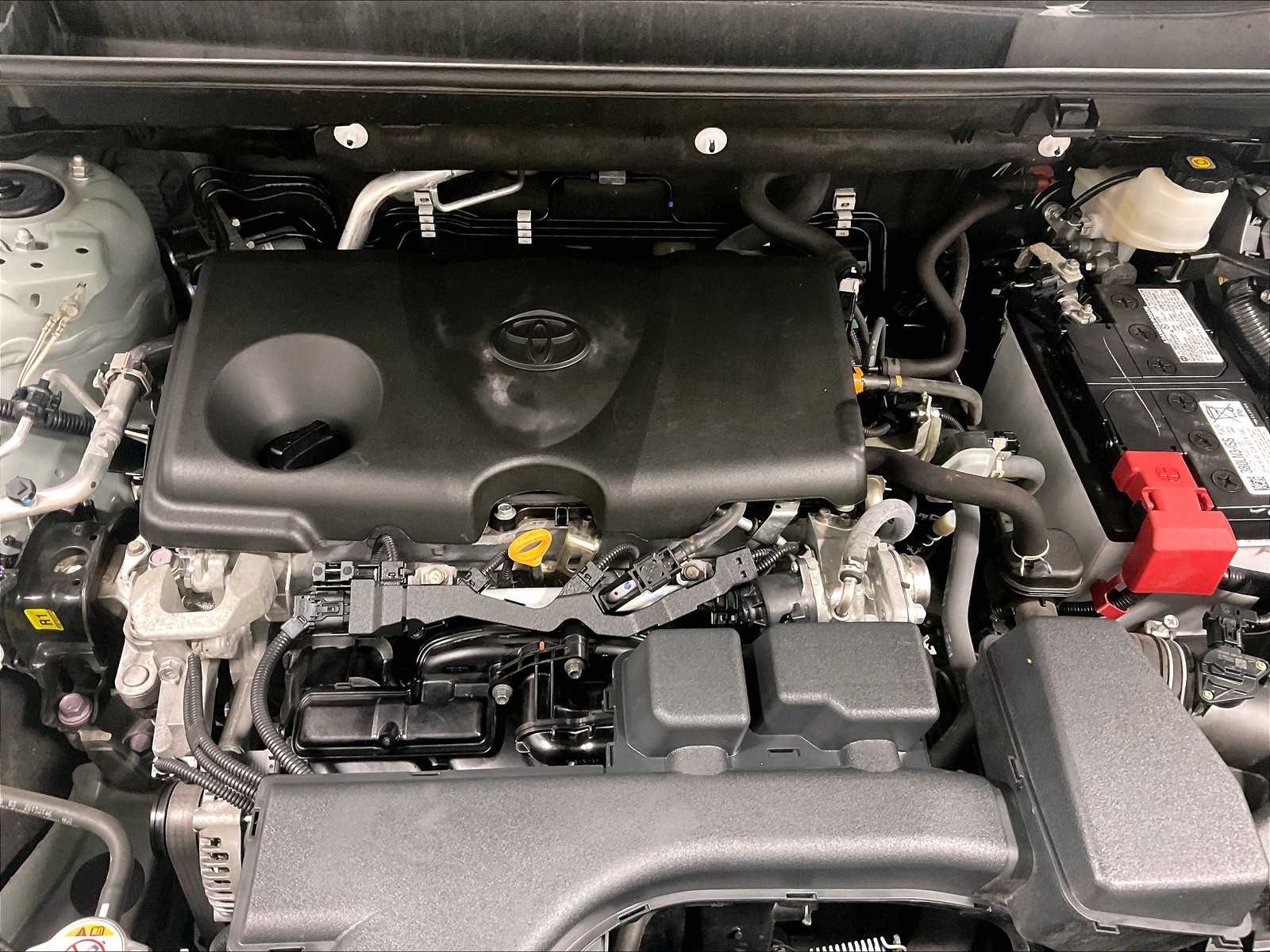 2023 Toyota RAV4 XLE - Photo 33