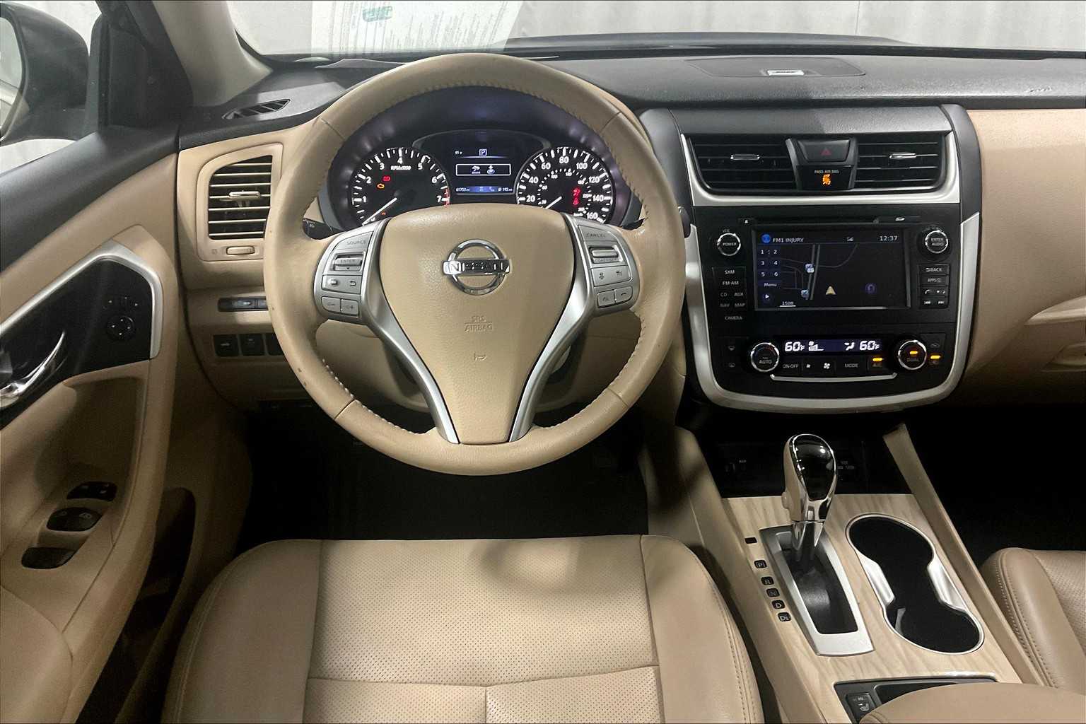 2016 Nissan Altima 2.5 SL - Photo 17