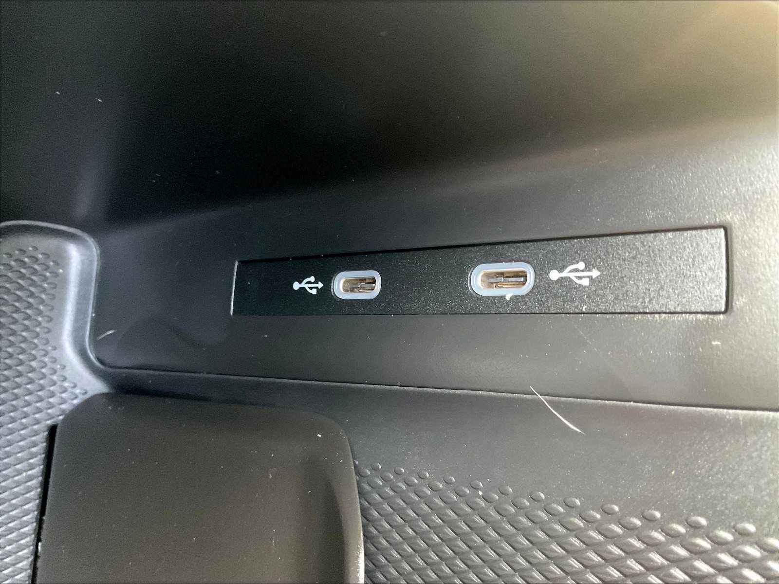 2023 Volkswagen ID.4 Pro S - Photo 26