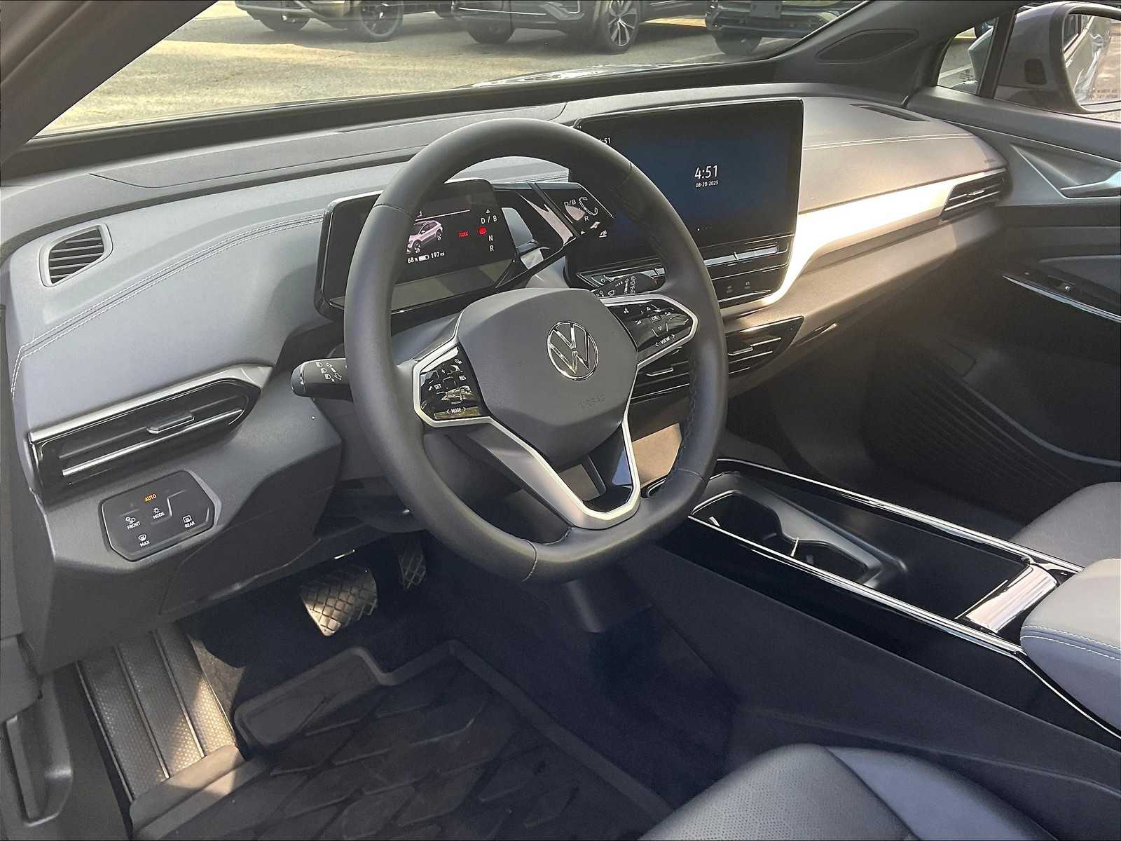 2023 Volkswagen ID.4 Pro S - Photo 8