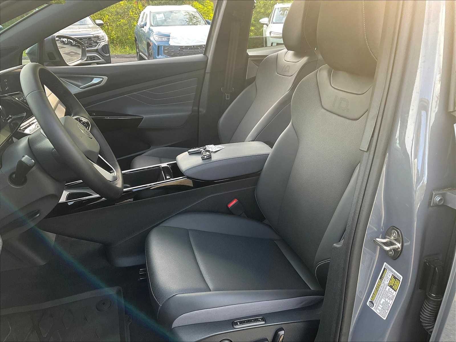 2023 Volkswagen ID.4 Pro S - Photo 10