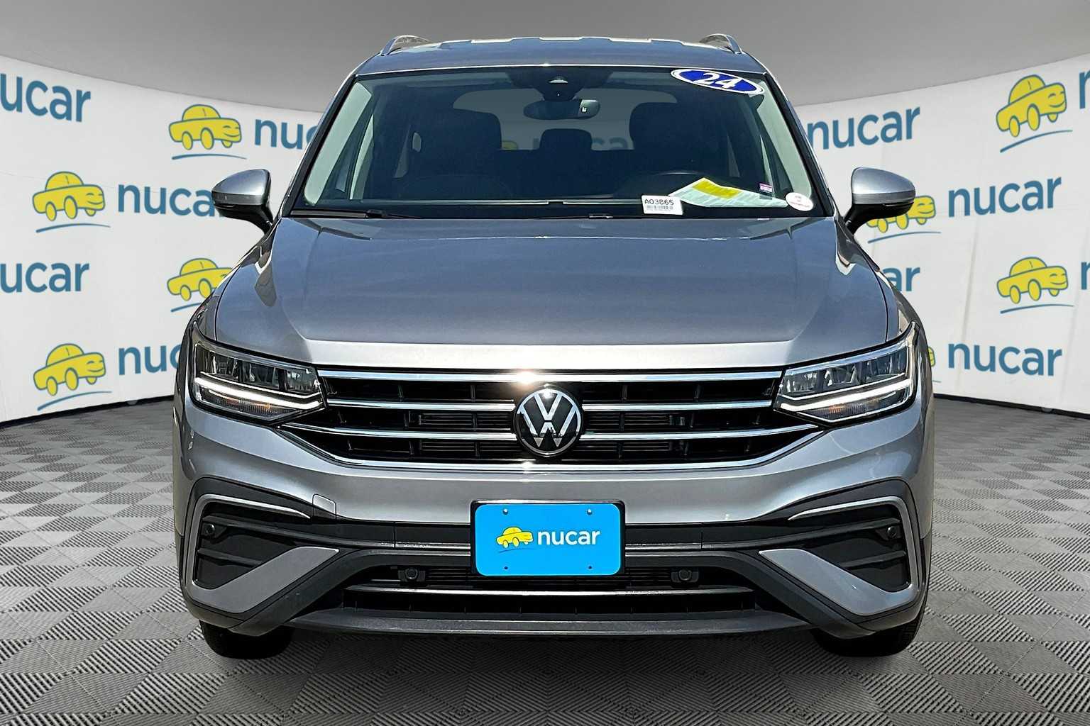2024 Volkswagen Tiguan SE - Photo 2